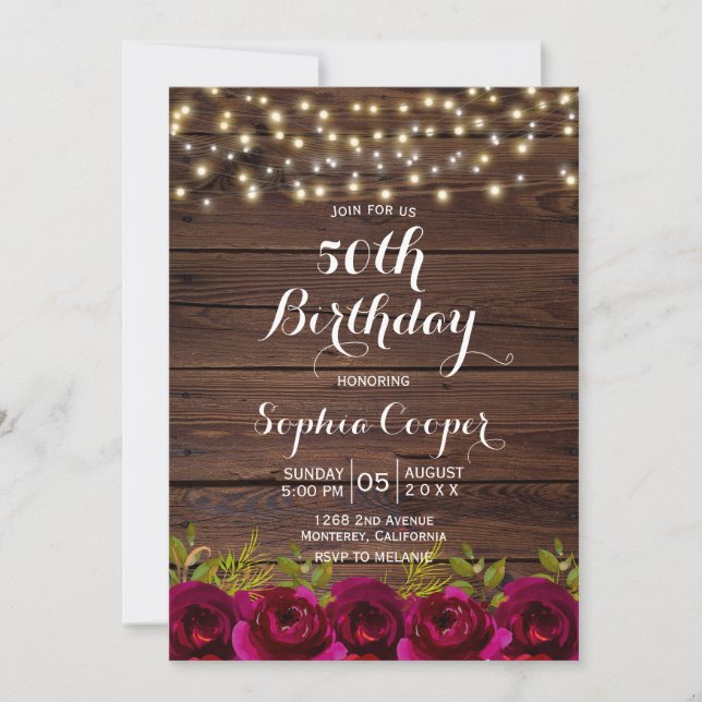Invitación Burgundy Floral String ilumina la madera 50 cumple (Anverso)
