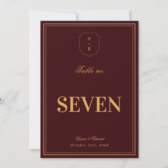 Invitación Burgundy Gold Crest Monogram Wedding Table Number (Anverso)