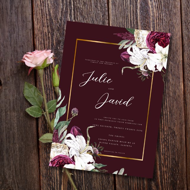 Invitación Burgundy Gold - Elegante boda floral de lujo (Subido por el creador)