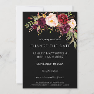 Invitación Burgundy Marsala Floral Cambiar la Fecha - Negro