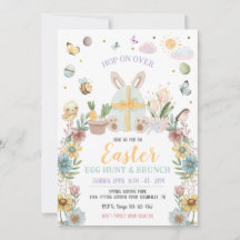 Búsqueda de huevos de Pascua del conejo pastel
