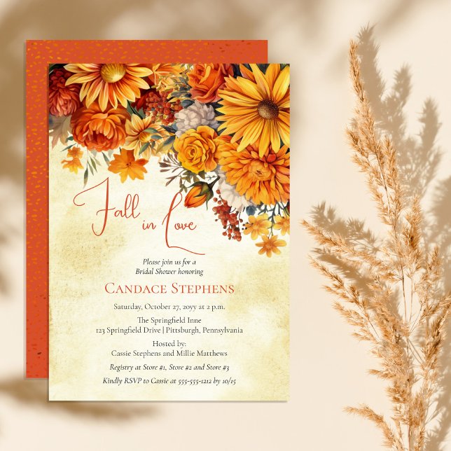 Invitación Cae en amor Bouquets florales de otoño ducha de no (Fall in love with autumn's beauty. A bridal shower template featuring exquisite florals in warm hues)