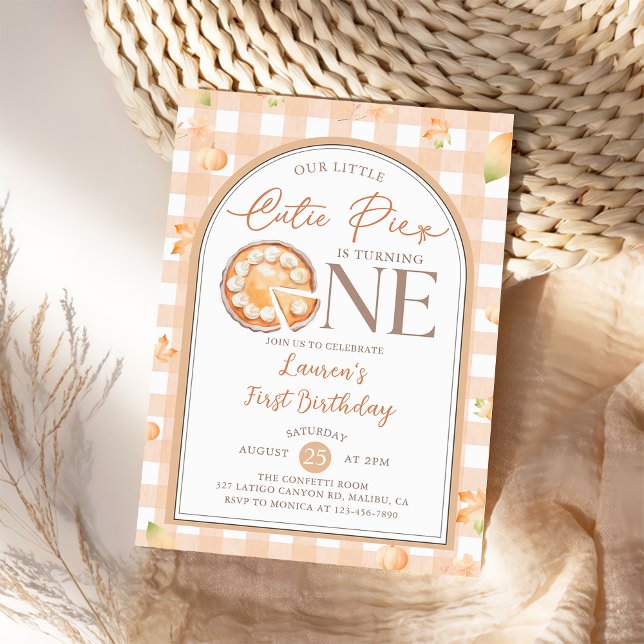Invitación Caída Cutie Pie Pumpkin Gingham Primer Cumpleaños (Subido por el creador)