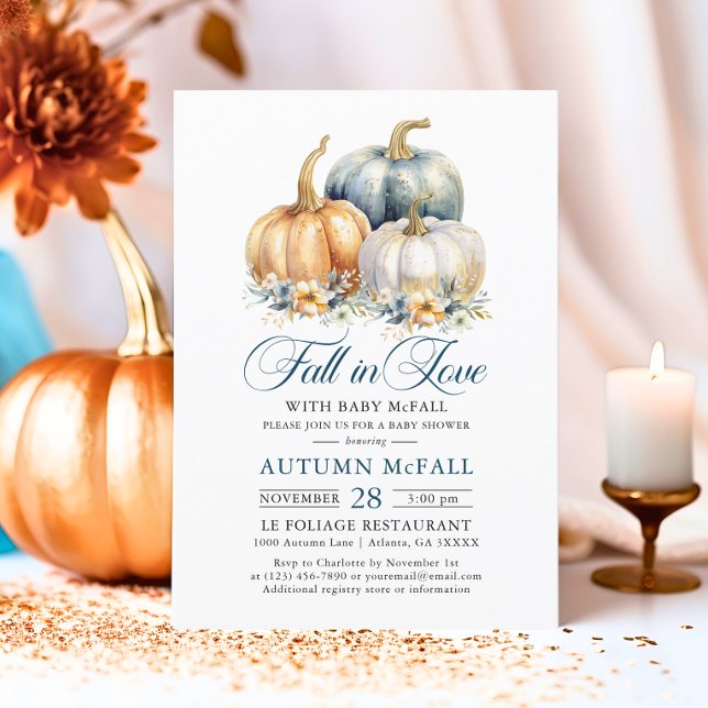 Invitación Caída en el amor Baby Shower Golpes azules de oro (Fall in Love Baby Shower Gold Blue Pumpkins Invitation)