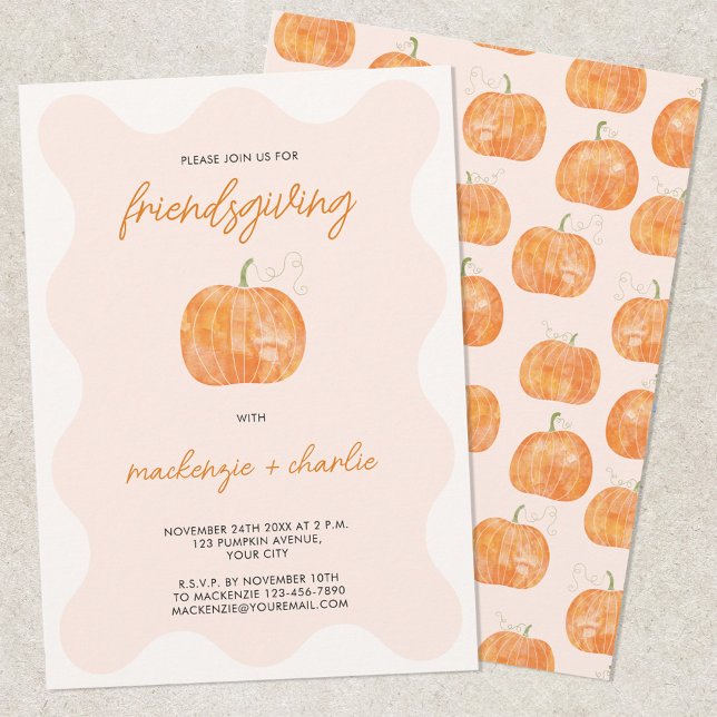 Invitación Calabaza acuática de la moderna cena amistosa (Modern personalized watercolor pumpkin wavy framed friendsgiving Thanksgiving dinner invitation)