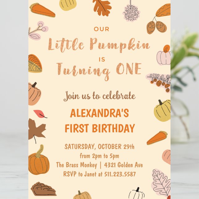 Invitación Calabaza pequeña se vuelve un primer cumpleaños de (Halloween-1st-Birthday-Invitation-little-pumpkin-turning-one-1)