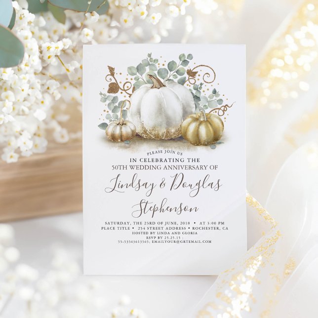 Invitación Calabazas blancas y doradas aniversario de boda ot (Greenery and Gold Pumpkins Fall Wedding Anniversary Invitations)