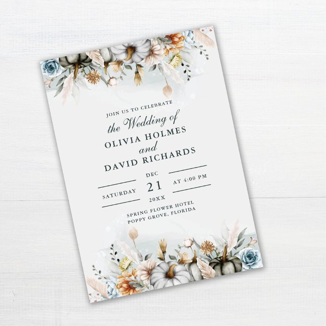 Invitación Calabazas en el Boda Wildflower Meadow (Pumpkins on Wildflower Meadow Wedding Invitation on white wooden table)