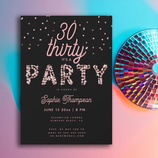 Invitación Caligrafía de Diamantes de imitación de Glam Rosa  (So Pink Rhinestones Calligraphy 30th Birthday Invite for Women Black Classy Modern Elegant Chic)