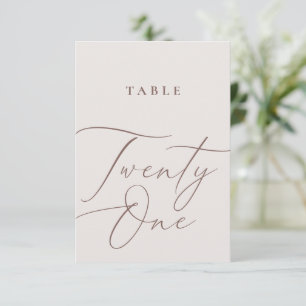 Invitación Caligrafía minimalista Número de tabla Veintiún