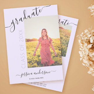 Invitación Caligrafía simple Graduación púrpura clara 2 foto