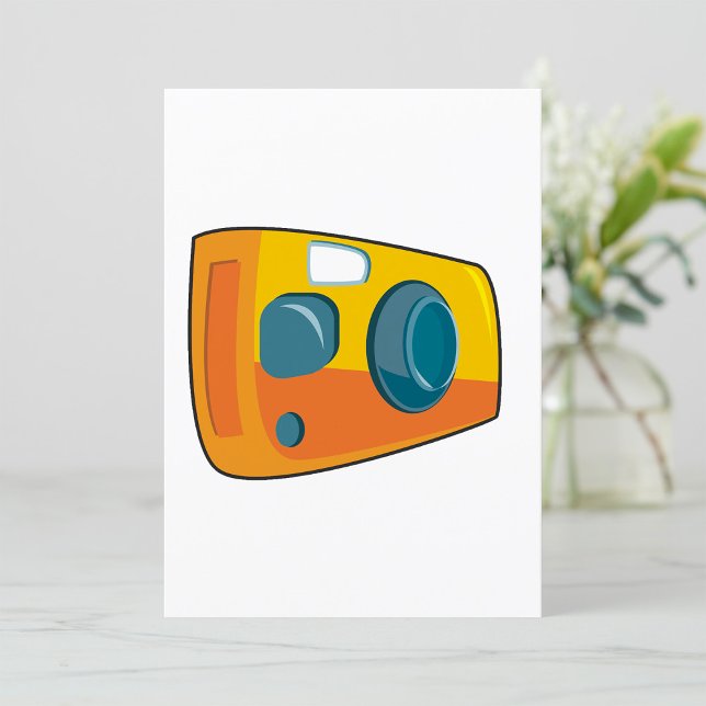 Invitación Cámara Retro Amarilla de Punta y Dispara de Pelícu (Subido por el creador)