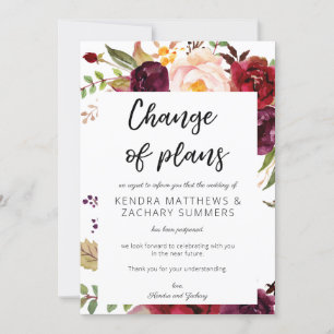 Invitación Cambio de planes floral Marsala Borgoña - Blanco
