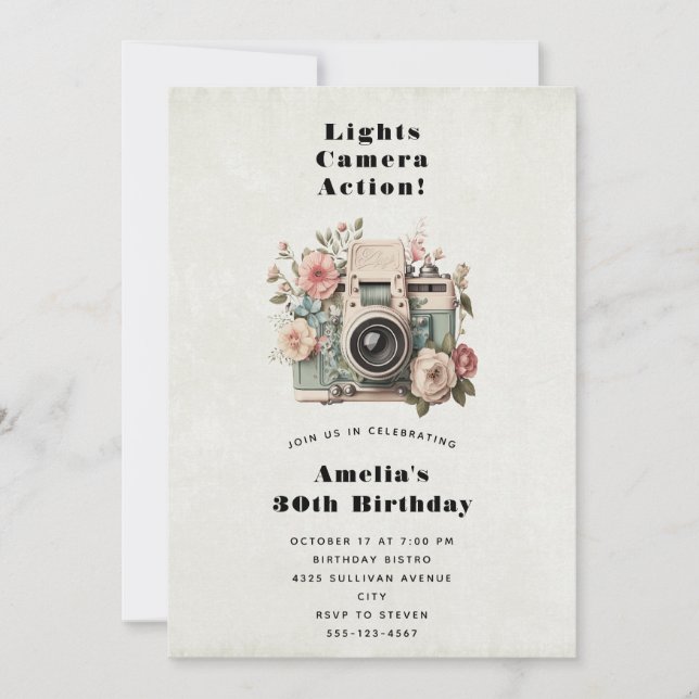 Invitación  Camera with Flowers Retro Pastel Image Birthday (Anverso)