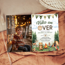 Invitación Caminata por foto de cumpleaños de Camping