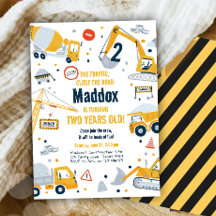 Camión de remolque amarillo de la construcción Niñ