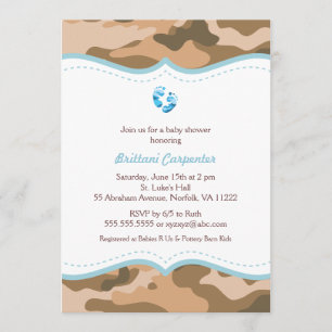 Invitación Camo azul y marrón Baby Shower invita con pies