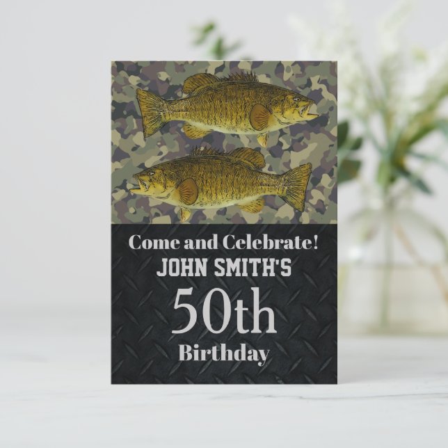 Invitación Camo Smalllmouth Bass Pescando 50 años (Anverso de pie)