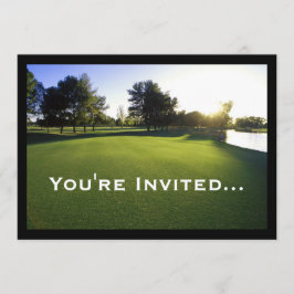 Invitación Campo de golf verde en el amanecer