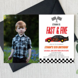 Invitación Carro de carreras rápido y cinco con llama roja Fi