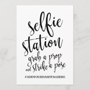 Invitación Cartel de Selfie Station Negro y Blanco Económico