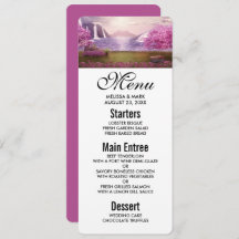 Cascadas y cerezos en un lago