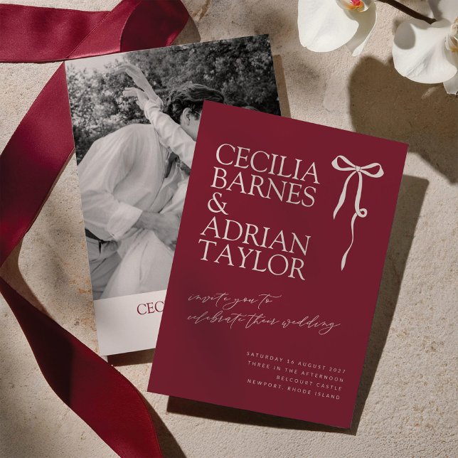Invitación CECILIA Burgundy Wedding Invitation with Bow (Subido por el creador)