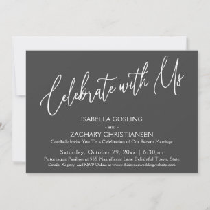 Invitación Celebra con Nosotros Letra Elegante Gris Oscuro