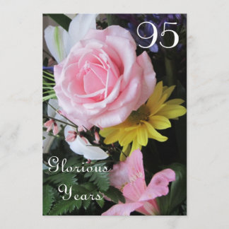 Invitación ¡Celebración de cumpleaños 95!-Bouquet rosa
