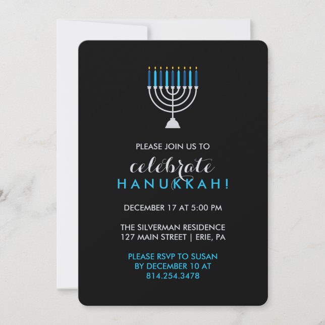 Invitación Celebración de Hanukkah con Menorah plateado en ne (Anverso)