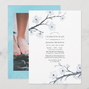 Invitación Celebración de la vida con flores de cerezo blanca