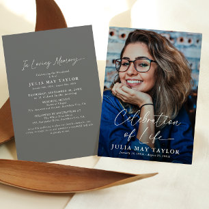 Invitación Celebración de la vida con guión moderno y foto en