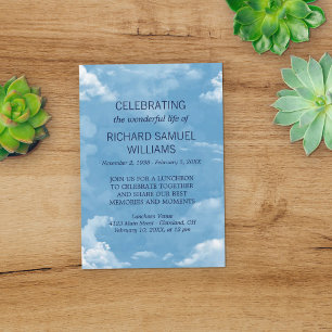 Invitación Celebración de la vida en el cielo azul y las nube