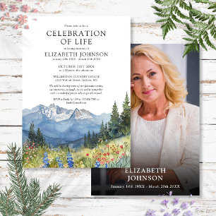 Invitación Celebración De La Vida Floral De Montaña Foto Fune