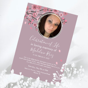 Invitación Celebración de la Vida Pétalos del Árbol de Flor d