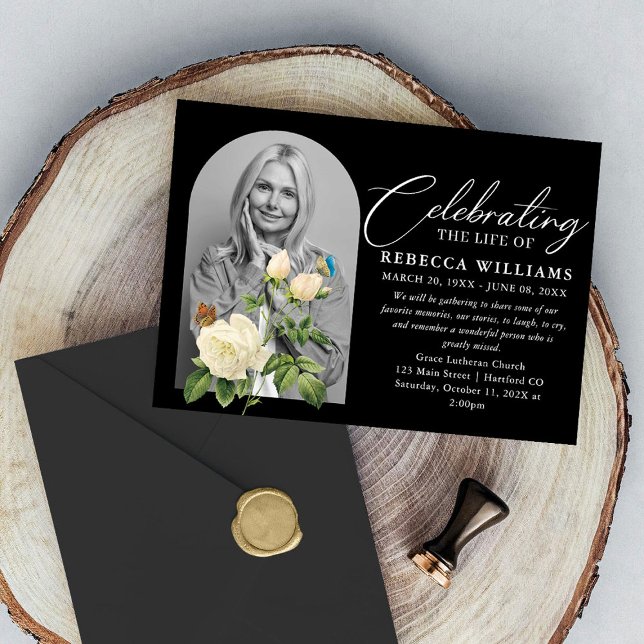 Invitación Celebración de la vida por caligrafía de flor blan (Subido por el creador)