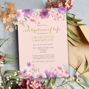 Invitación Celebración de la Vida Rosa Dorado Floral Funeral