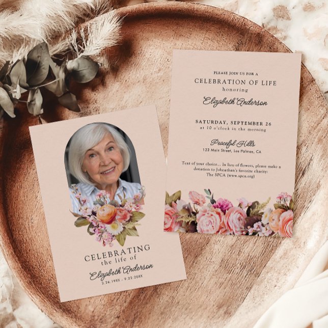 Invitación Celebración de la vida rosas rosadas y flores de p (Subido por el creador)