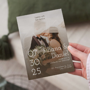 Invitación Celebración de una fotografía rusa simple y elegan