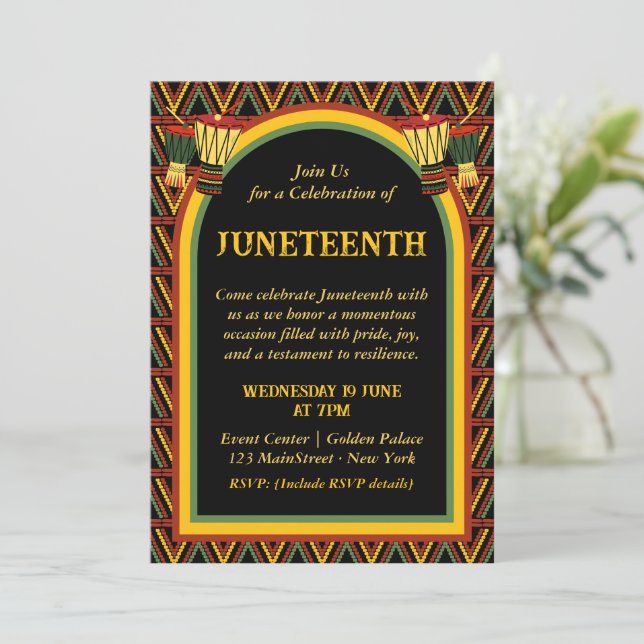 Invitación Celebración del 11 de junio con patrones africanos (Anverso de pie)