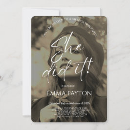 Invitación Celebración moderna de graduación