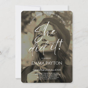 Invitación Celebración moderna de graduación