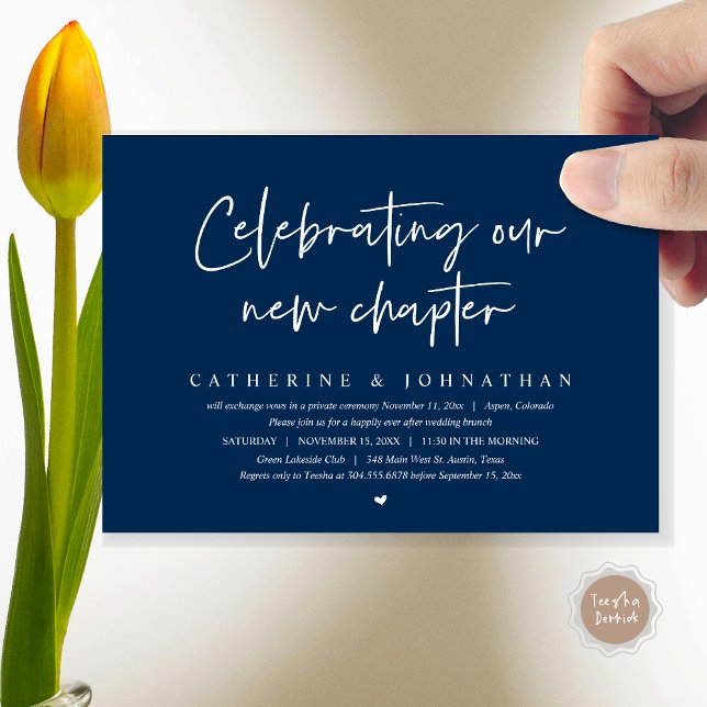 Invitación Celebrando Nuestro Nuevo Capítulo, Elopement Brunc (Celebrating Our New Chapter, Elopement Brunch/ Dinner / Party Invitation Card, in Classy Navy Blue)