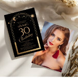 Invitación Celestial Black Gold Sun Moon Stars 30 cumpleaños<br><div class="desc">Celestial Black Gold Sun Moon Astronomy 30th Birthday Photo Invitation presenta un elegante sol dorado,  luna y estrellas con un marco dorado sobre un fondo negro. Adentro está tu personalizado la información de la invitación por trigésimo cumpleaños. Al contrario,  agrega tu foto favorita. Diseñado por Evco Studio www.zazzle.com/store/evcostudio</div>