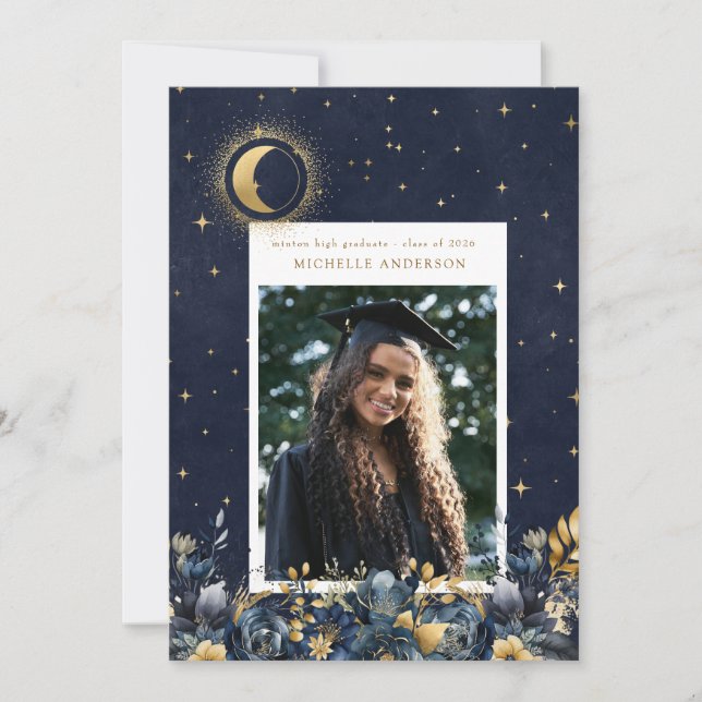 Invitación Celestial Floral Moon Graduation Announcement (Anverso)