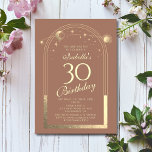 Invitación Celestial Mocha Gold Sun Moon Stars 30 cumpleaños<br><div class="desc">Astronomía celestial Mocha Mousse Gold Sun Moon 30th Birthday Invitation presenta un elegante sol dorado, luna y estrellas con un marco dorado sobre un fondo de mousse mocha. Adentro está tu personalizado la información de la invitación por trigésimo cumpleaños. Personalice editando el texto en los cuadros de texto. Diseñado por...</div>