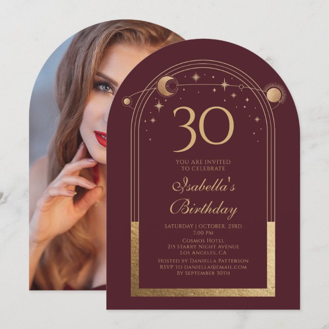 Invitación Celestial Red Gold Sun Moon Stars 30 cumpleaños (Anverso / Reverso)
