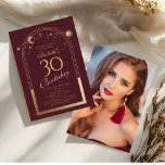 Invitación Celestial Red Gold Sun Moon Stars 30 cumpleaños<br><div class="desc">Celestial Red Gold Sun Moon Astronomy 30th Birthday Photo Invitation presenta un elegante sol dorado,  luna y estrellas con un marco dorado sobre un fondo rosado profundo. Adentro está tu personalizado la información de la invitación por trigésimo cumpleaños. Al contrario,  agrega tu foto favorita. Diseñado por Evco Studio www.zazzle.com/store/evcostudio</div>