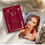 Invitación Celestial Red Gold Sun Moon Stars 30 cumpleaños<br><div class="desc">Celestial Red Gold Sun Moon Astronomy 30th Birthday Photo Invitation presenta un elegante sol dorado,  luna y estrellas con un marco dorado sobre un fondo rojo. Adentro está tu personalizado la información de la invitación por trigésimo cumpleaños. Al contrario,  agrega tu foto favorita. Diseñado por Evco Studio www.zazzle.com/store/evcostudio</div>