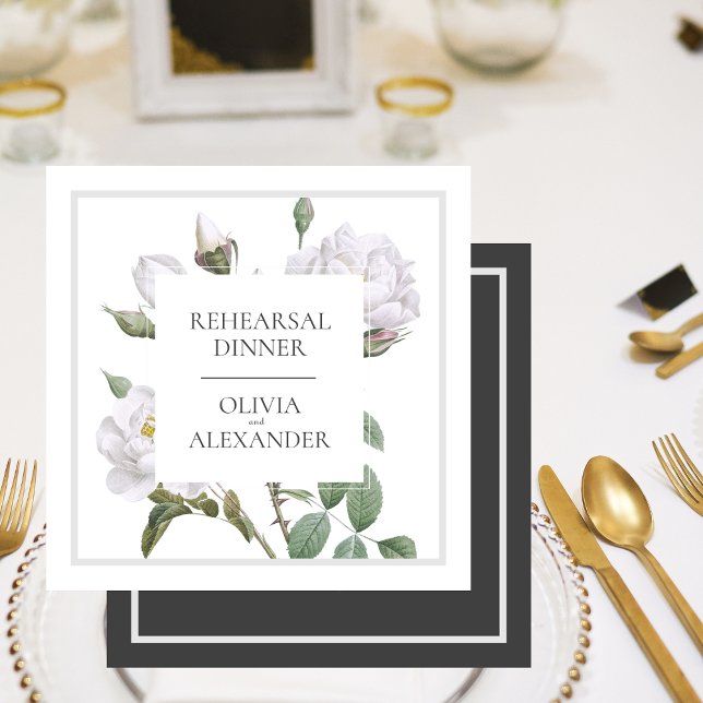 Invitación Cena de elegante ensayo de bodas con rosas blancas (White Roses Elegant Wedding Rehearsal Dinner Invitation)